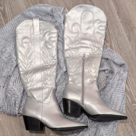 Society Shoes - Cowboy Boots